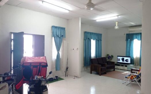 [FREEHOLD & RENOVATED] SEMI-D SETINGKAT TAMAN SENTOSA, PARIT BUNTAR , PERAK