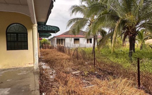 Banglo Setingkat Kg Tersusun, Simpang Ampat Semanggol Perak