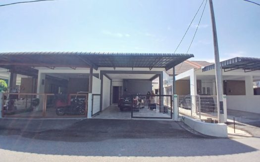 [FREEHOLD] SEMI-D SETINGKAT TAMAN NGAH IBRAHIM, MATANG, PERAK