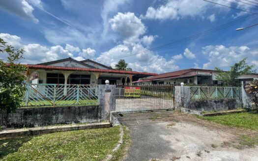 [CORNER LOT] BANGLO SETINGKAT TAMAN LONG JAAFAR, TAIPING, PERAK