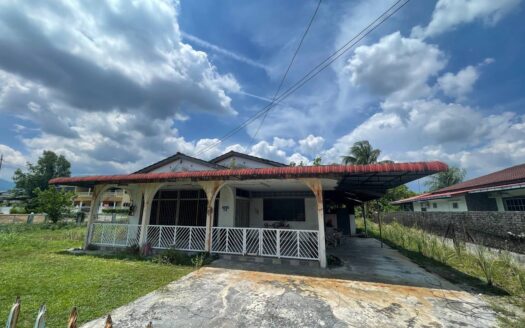 [CORNER LOT] BANGLO SETINGKAT TAMAN LONG JAAFAR, TAIPING, PERAK